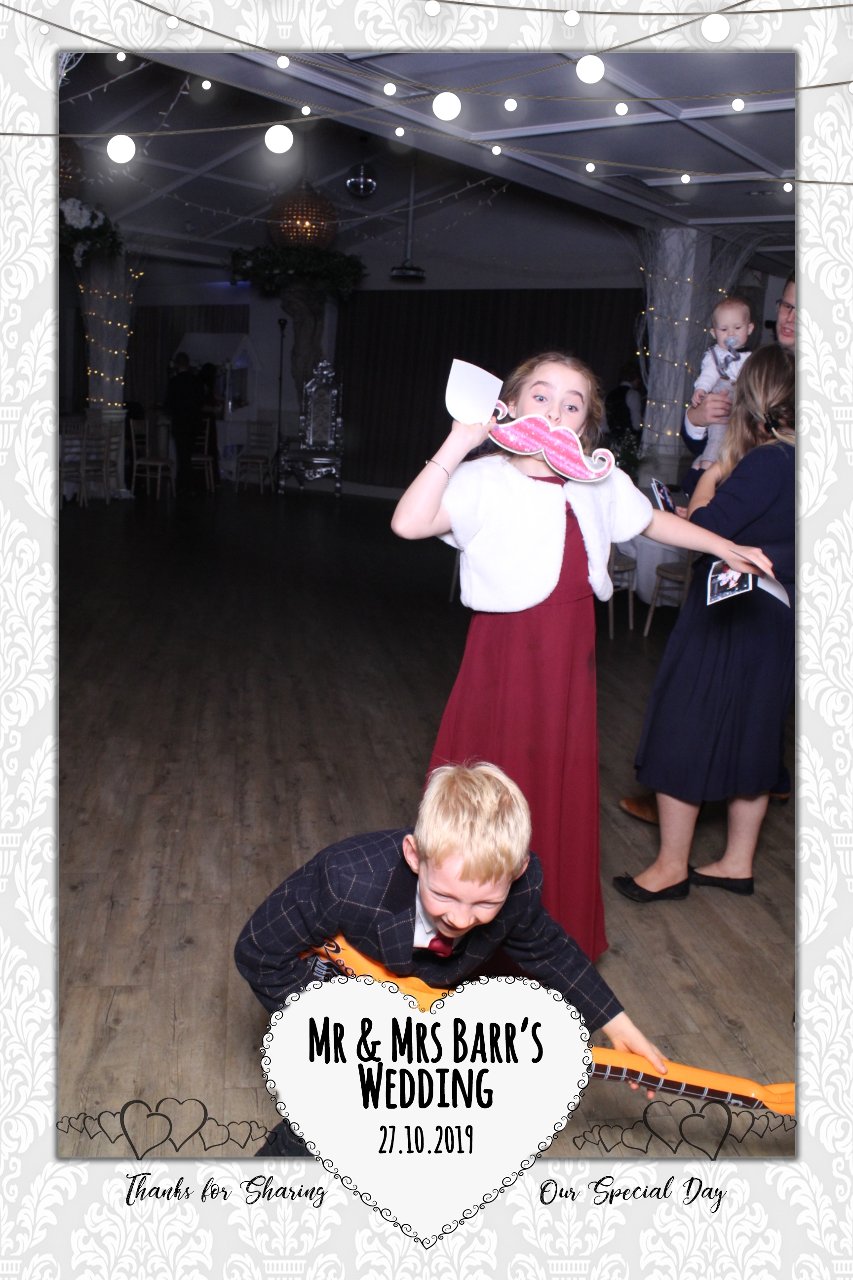 Mr & Mrs Barr's Wedding | View more photos from the event at images.mobile-photo-booth.com/u/MobilePhotoBoothUK/Mr-Mrs-Barrs-Wedding